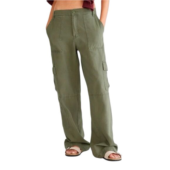 Aeropostale Women's Relaxed Fit Mid Rise Straight Leg Utility Cargo Pant Size M - Picture 5 of 11